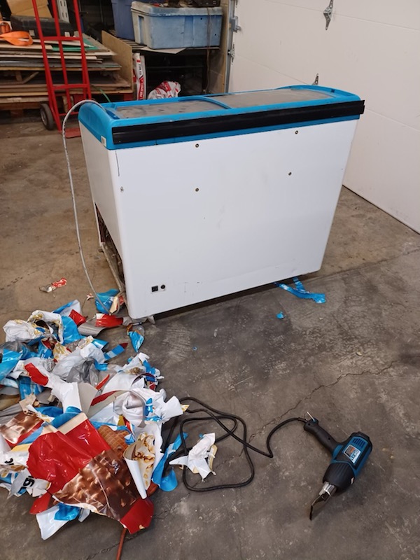 How to install a chest freezer wrap 